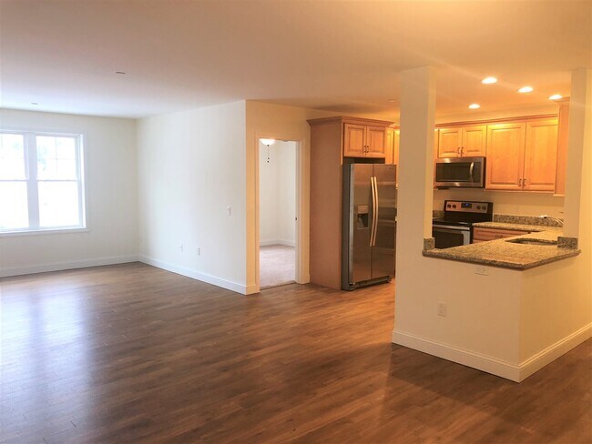 Foto del edificio - 19 Kendall Pond Rd