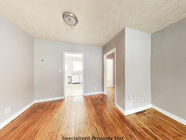 Building Photo - 1332 Eubanks Ave