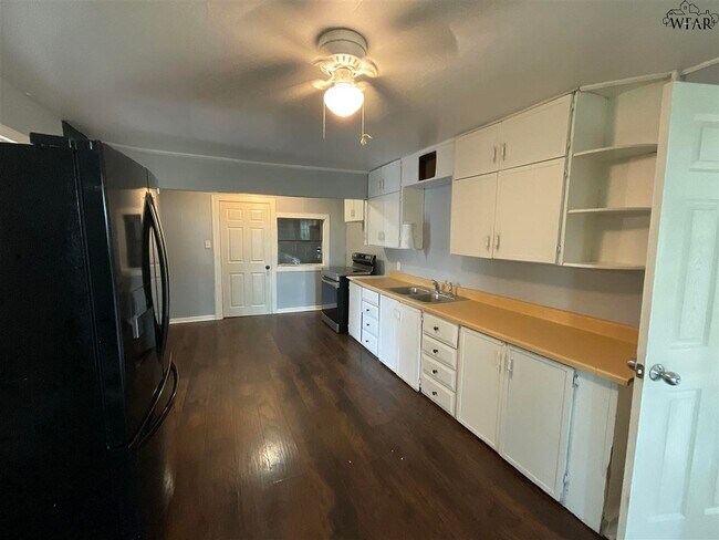 Foto del edificio - 2504 Jasper St