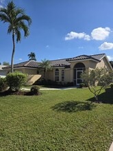 Building Photo - 5220 Rosen Blvd