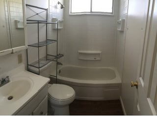 Building Photo - 220 Soledad St