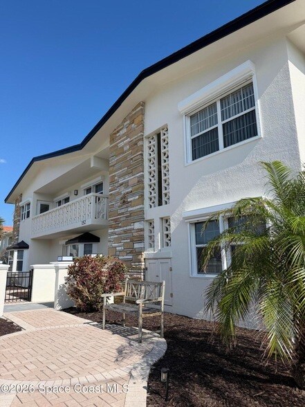 Foto del edificio - 154 Crescent Beach Dr