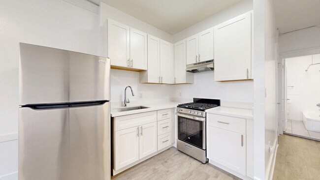 Building Photo - 1408 California St