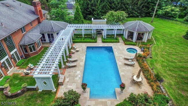 Foto del edificio - 6 Wexford Ct