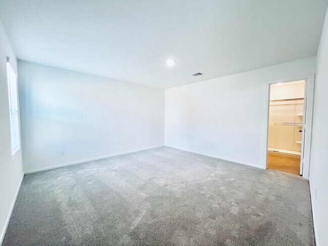 Building Photo - 1367 Diamond Carnation Dr