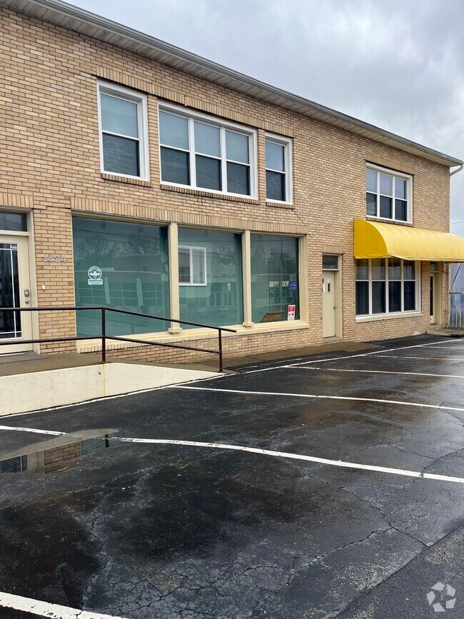 Loft Apartments For Rent in Sharon PA 15 Rentals