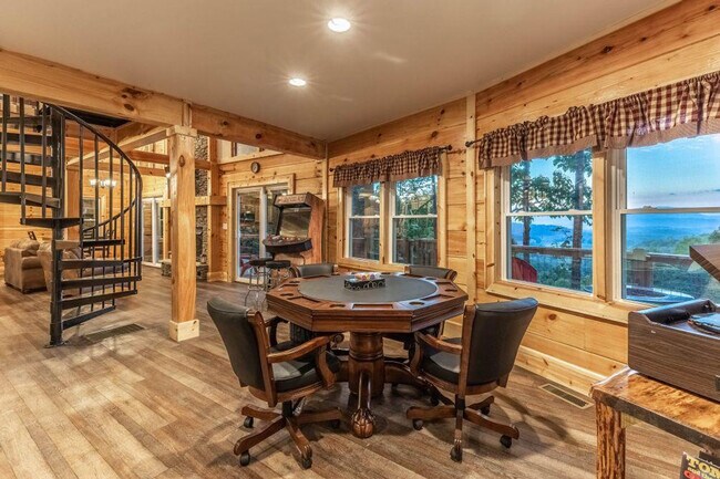 Building Photo - 267 Cattail Ln
