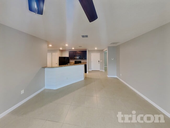 Building Photo - 77298 Mosswood Dr