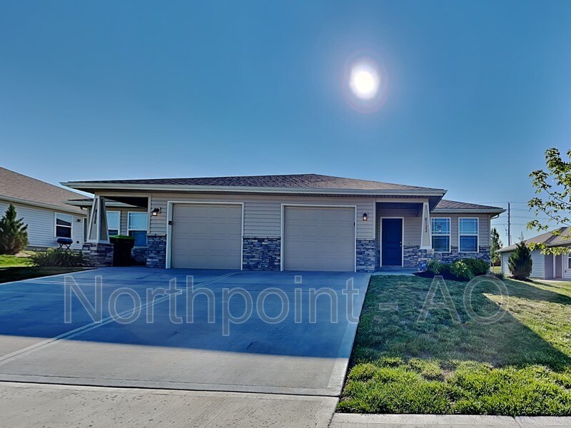 8122 SW 1st St, Blue Springs, MO 64014 House Rental in Blue Springs