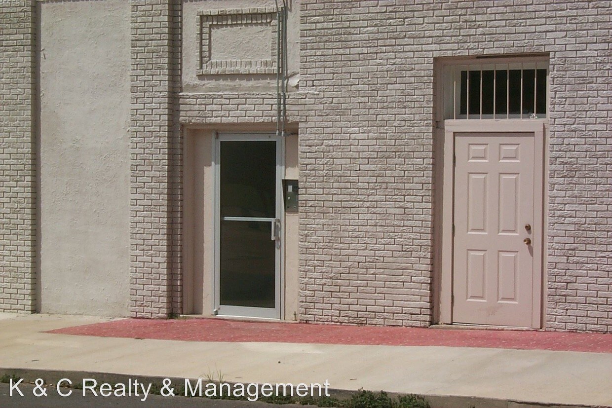 Primary Photo - 1158 Prospect St