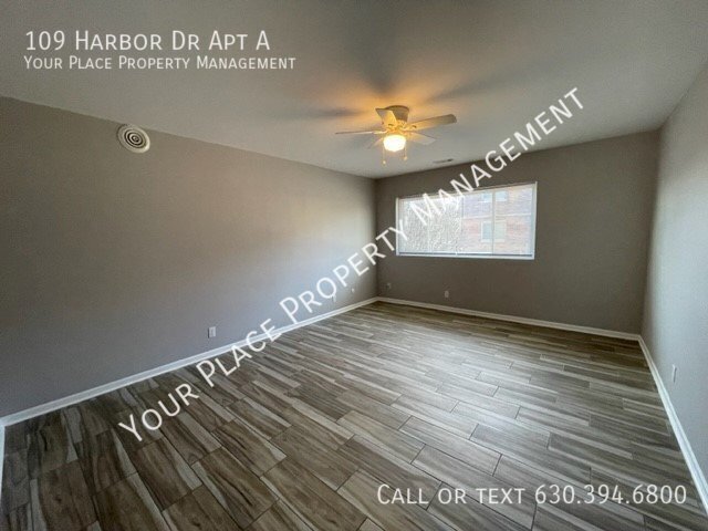 Building Photo - 109 Harbor Dr