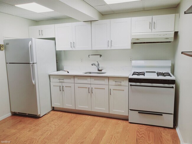 Foto del edificio - 100 Woodside Green