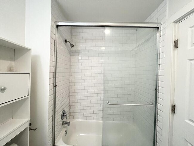 Foto del edificio - 379 E 800 S