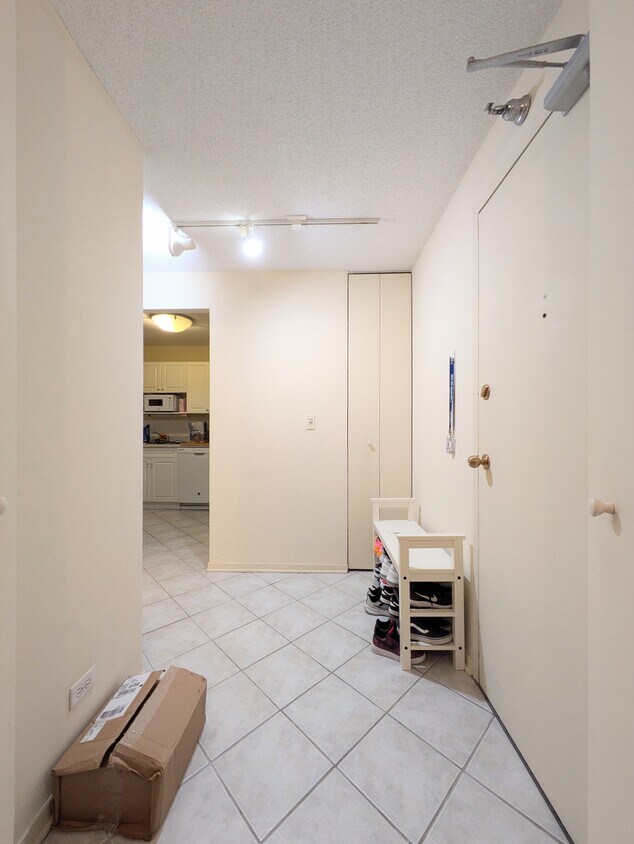 Foto principal - 70 W Huron St