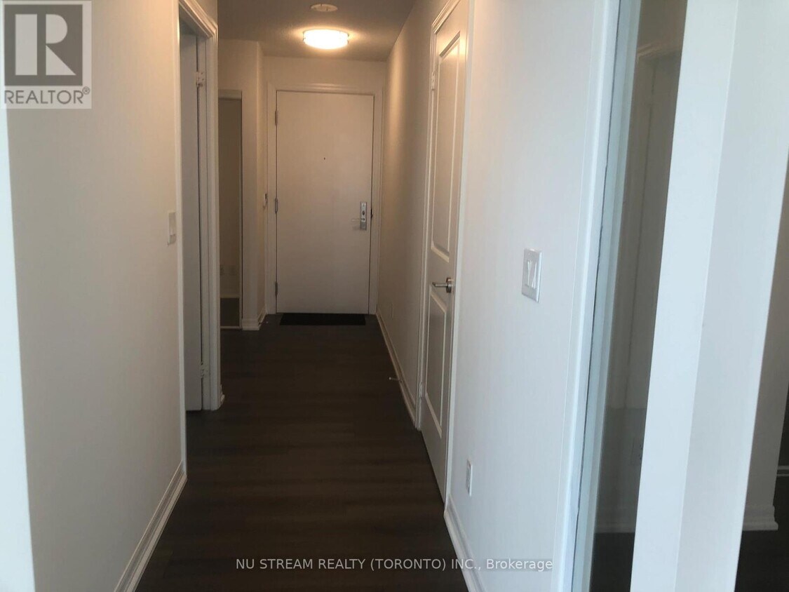 Primary Photo - 275-2275 Yorkland Rd