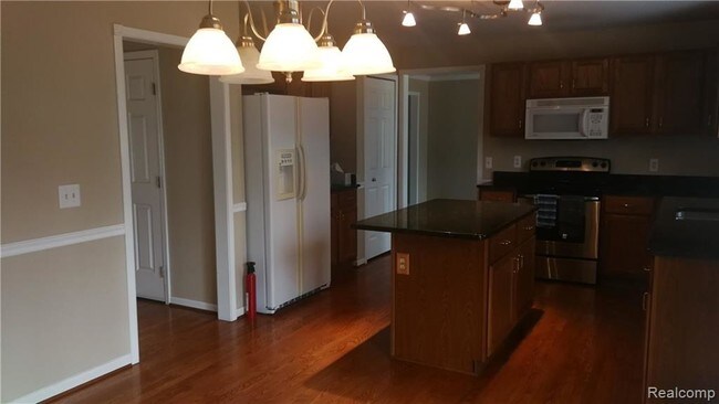 Foto del edificio - 3343 Thornberry Rd