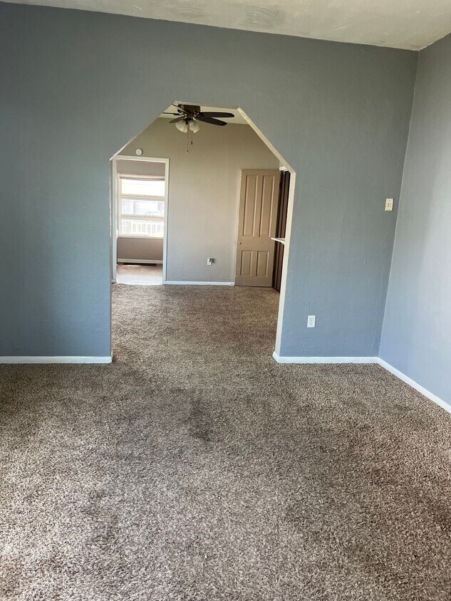 611 Oswald St, Toledo, OH 43605 House Rental in Toledo, OH