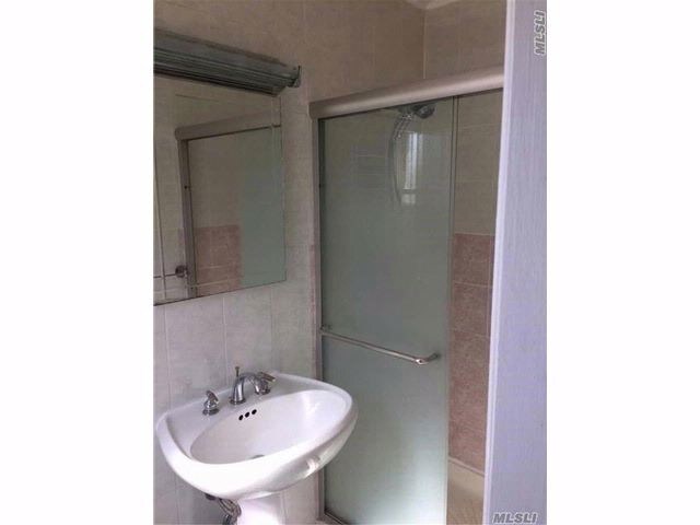 Foto del edificio - 1580 Waters Edge Dr