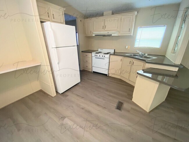 Foto del edificio - Remodeled Mobile Home: 2 Bed, 1 Bath in Sulphur, LA