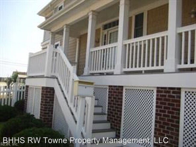 Building Photo - 4 br, 3.5 bath House - 2901 E. Ocean View ...