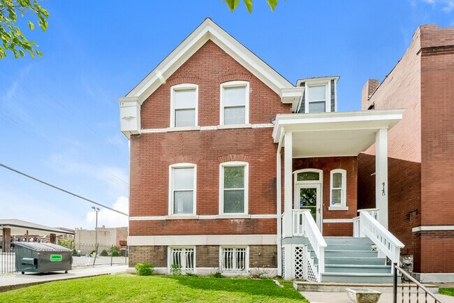 Building Photo - Fantastic 3bd/2ba home! Let yourself in!