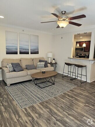 Building Photo - 1282 Beach Blvd