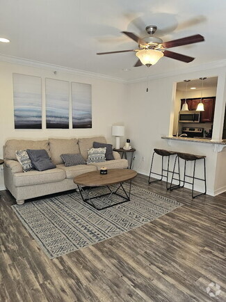 Building Photo - 1282 Beach Blvd