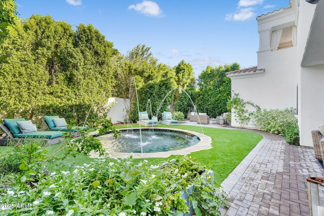 Building Photo - 3507 North 39th Pl