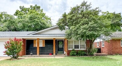 Building Photo - 5712 Geneva Ave