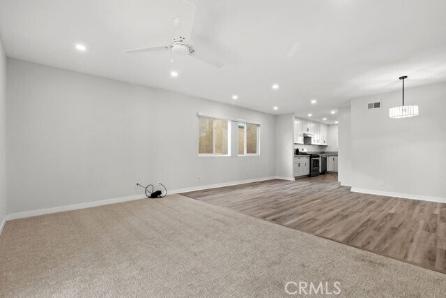 Building Photo - 24651 La Cresta Dr