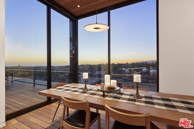 Foto del edificio - 837 Berkeley St