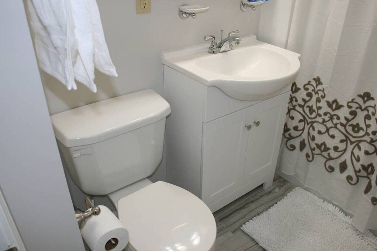 Foto principal - Beautiful and Spacious 4 Bedroom House in ...