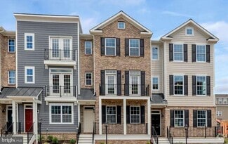 Building Photo - 1064 Old Trail Dr