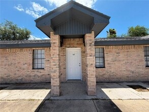 Building Photo - 14 W Mile 17 1/2 Rd