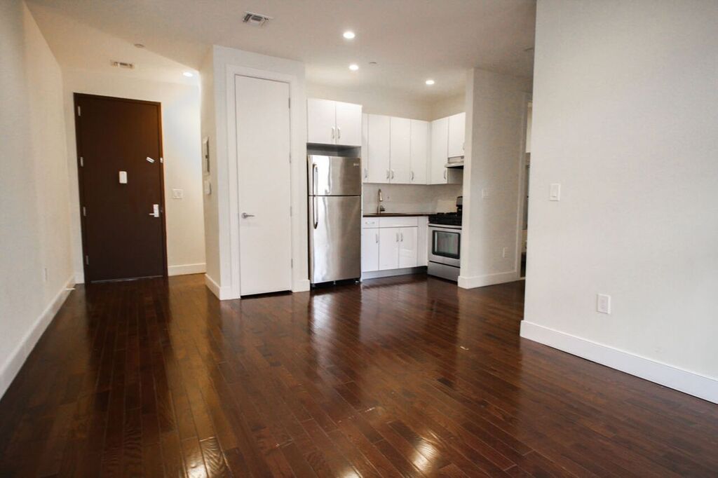 Foto principal - 60 Jefferson St