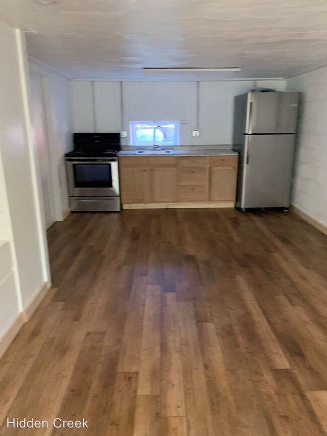 Building Photo - 178 W Howard St