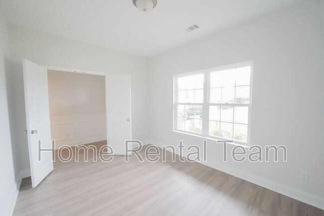Building Photo - 109 Guana Ln