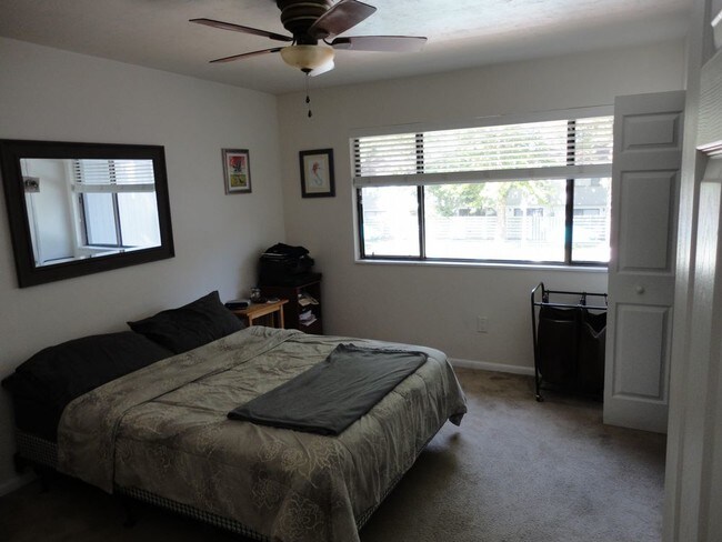 Foto del edificio - 3600 SW 19th Ave
