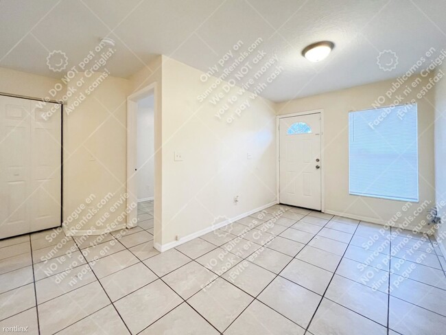 Foto del edificio - 2 br, 1 bath Duplex - 2407 E 17th Ave B B