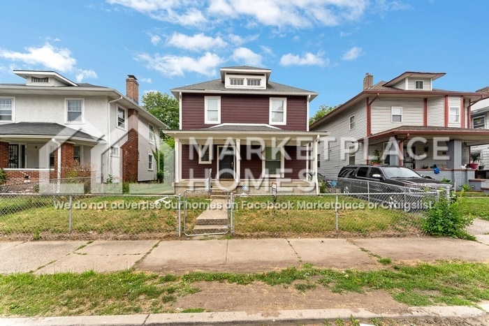 Primary Photo - 3514 N Illinois St