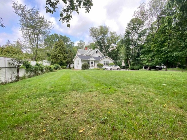Foto del edificio - 228 Tenafly Rd