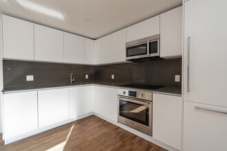 Building Photo - 55 Eccleston Dr