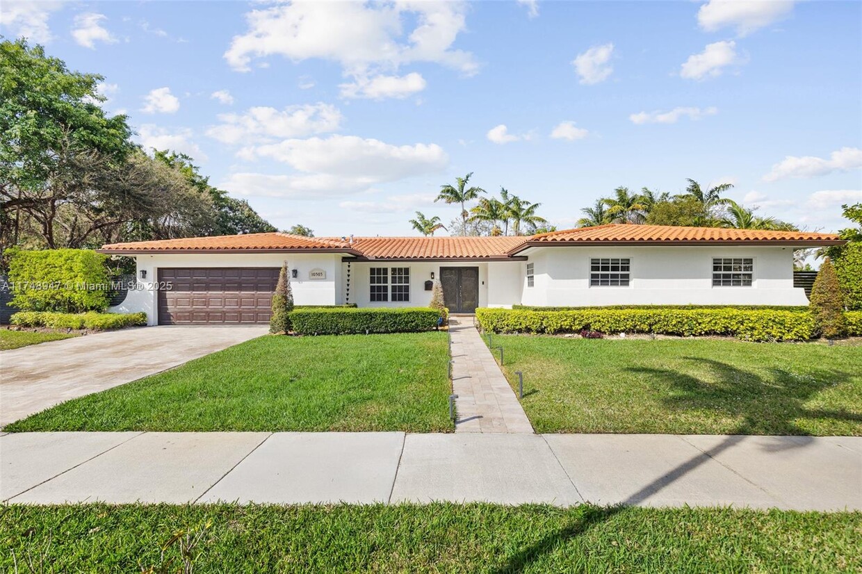 Foto principal - 10303 SW 120th St