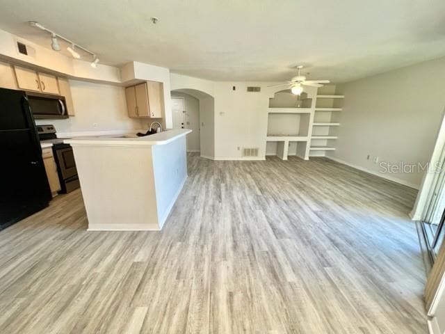 Building Photo - 7310 Westpointe Blvd