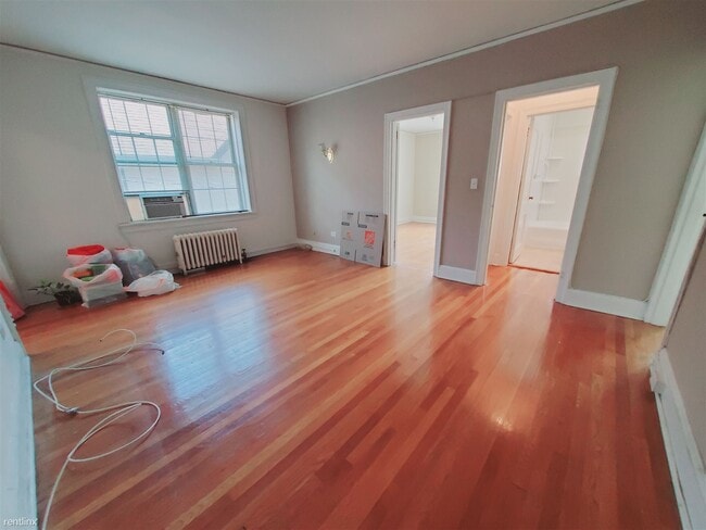 Building Photo - 2 br, 1 bath Condo - 22 Spring St Unit C