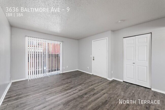 Foto del edificio - 3636 Baltimore Ave