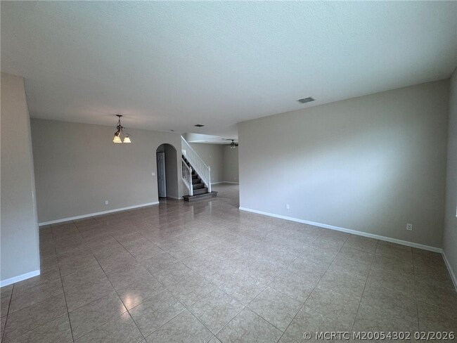 Building Photo - 11239 SW Barton Way