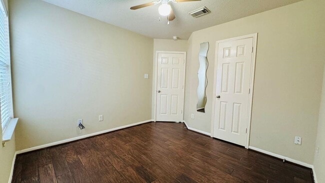 Building Photo - 3838 St Simon Manor Dr