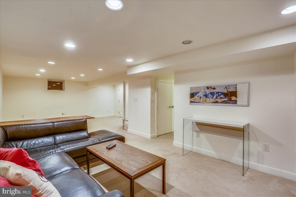 Foto principal - 10014 Clue Ct