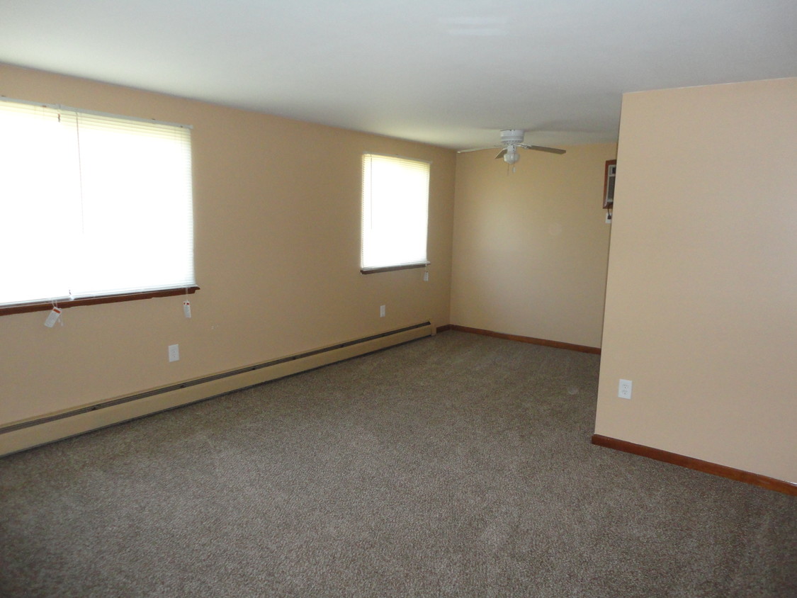 Primary Photo - 1259 Sisson Dr